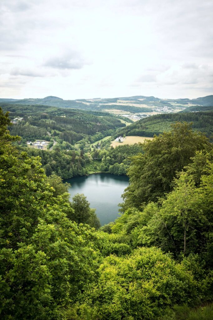 Maar in de Vulkaaneifel low res2